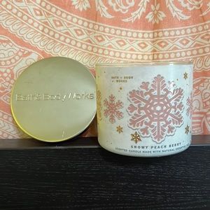 Snowy Peach Berry - Bath & Body Works